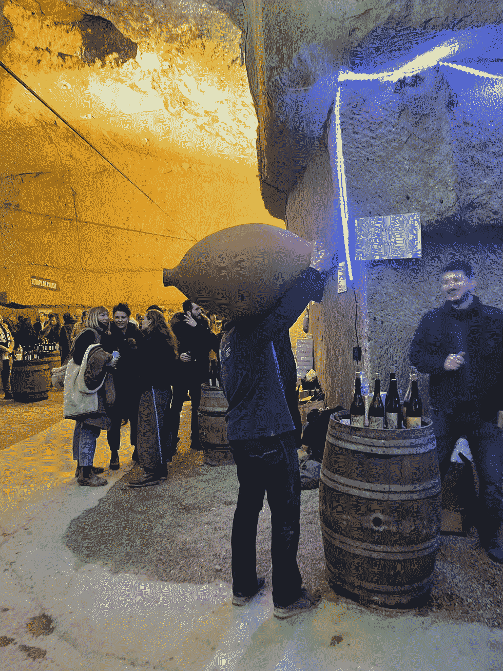 La Dive Bouteille ή, αλλιώς, εκδήλωση «ταξίδι στο κέντρο της γης».